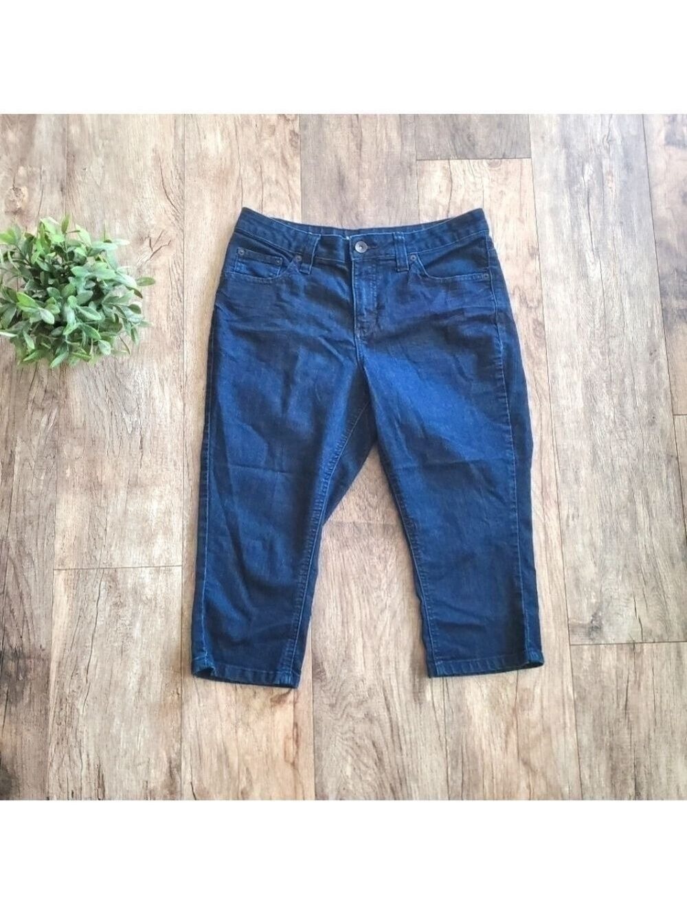 Merona Denim Womens Mid Rise Capri Jeans Size 10 Regular Dark Wash